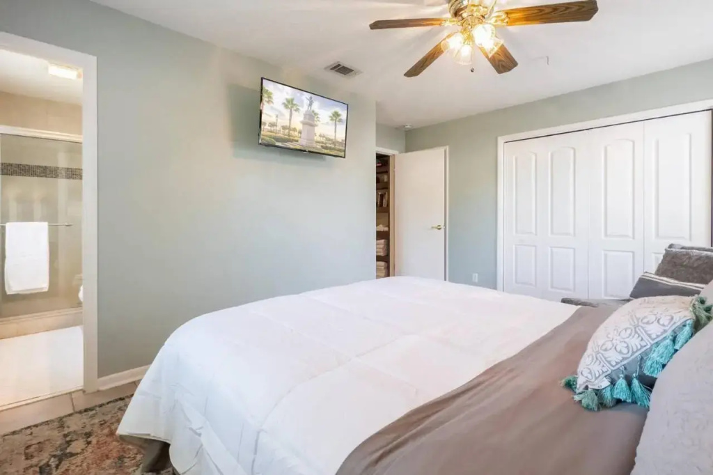 photo 1 of Beach Bungalow 700