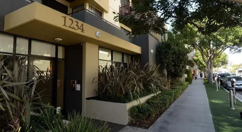 photo 1 of Beach City Suite