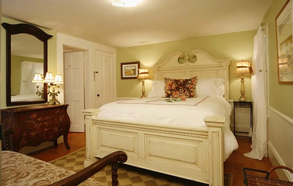 photo 1 of Beach & King Street Inn