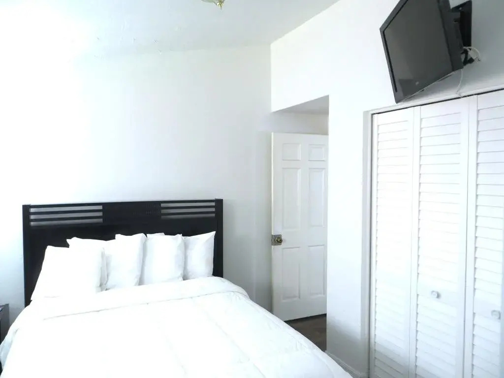 photo 1 of Beachview Suites