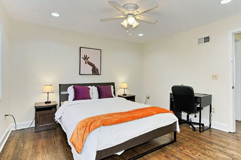 photo 1 of Beautiful 3br/2ba Colonial House | CozySuites