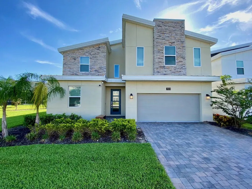 photo 1 of Beautiful 8 Bedroom Home in Champions Gate