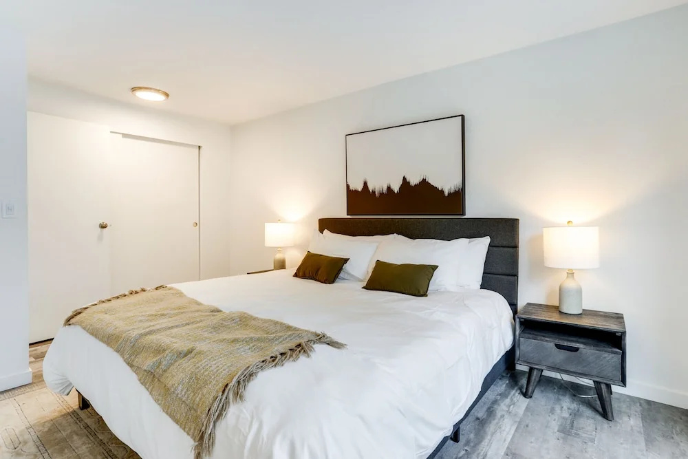 photo 1 of Beautiful Kenmore Retreat Near Marina & Beach!