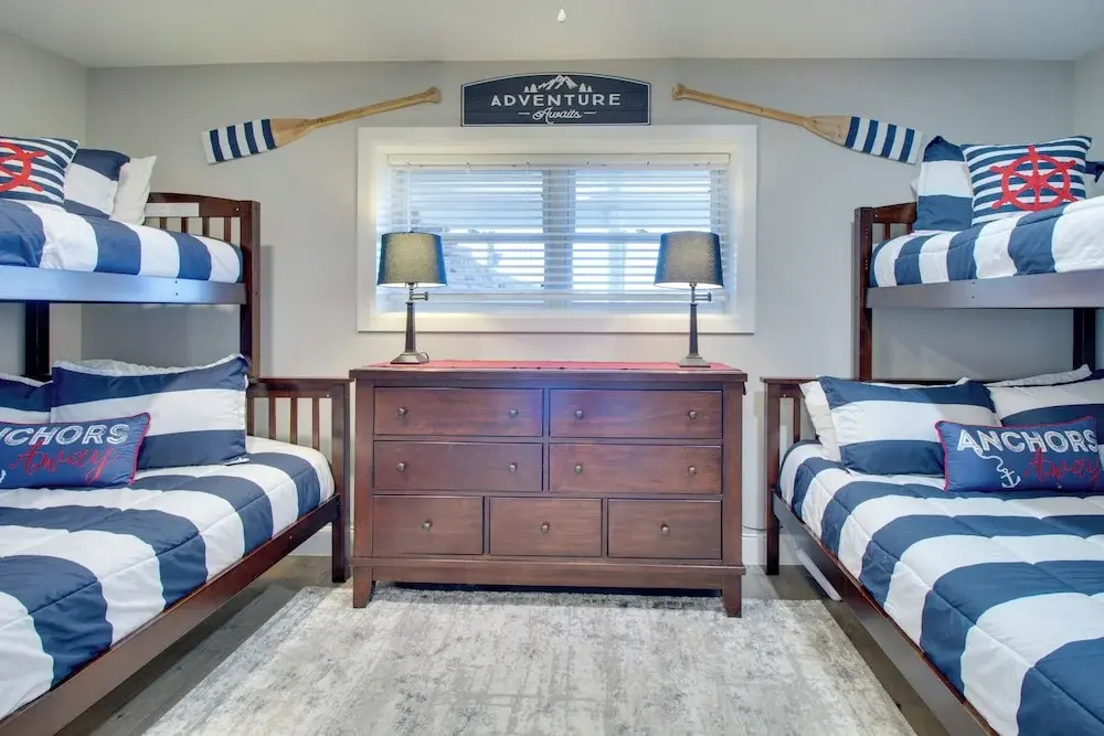 photo 1 of Beautiful Lakeview Home: Near Bull Shoals Lake!