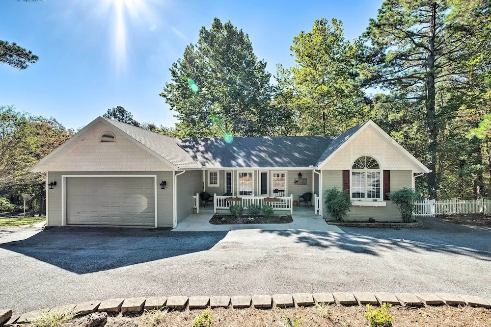 photo 1 of Beautiful Ozark Oasis w/ Deck: Walk to Beaver Lake