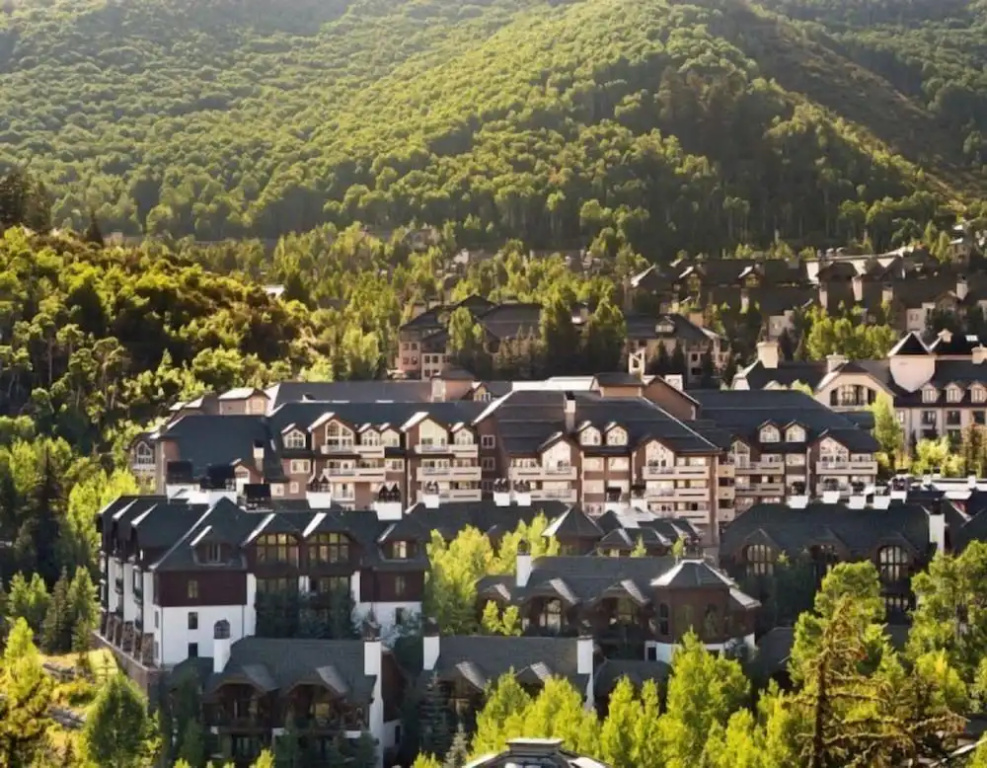 photo 1 of Beaver Creek Meadows Townhomes 4 Bedroom
