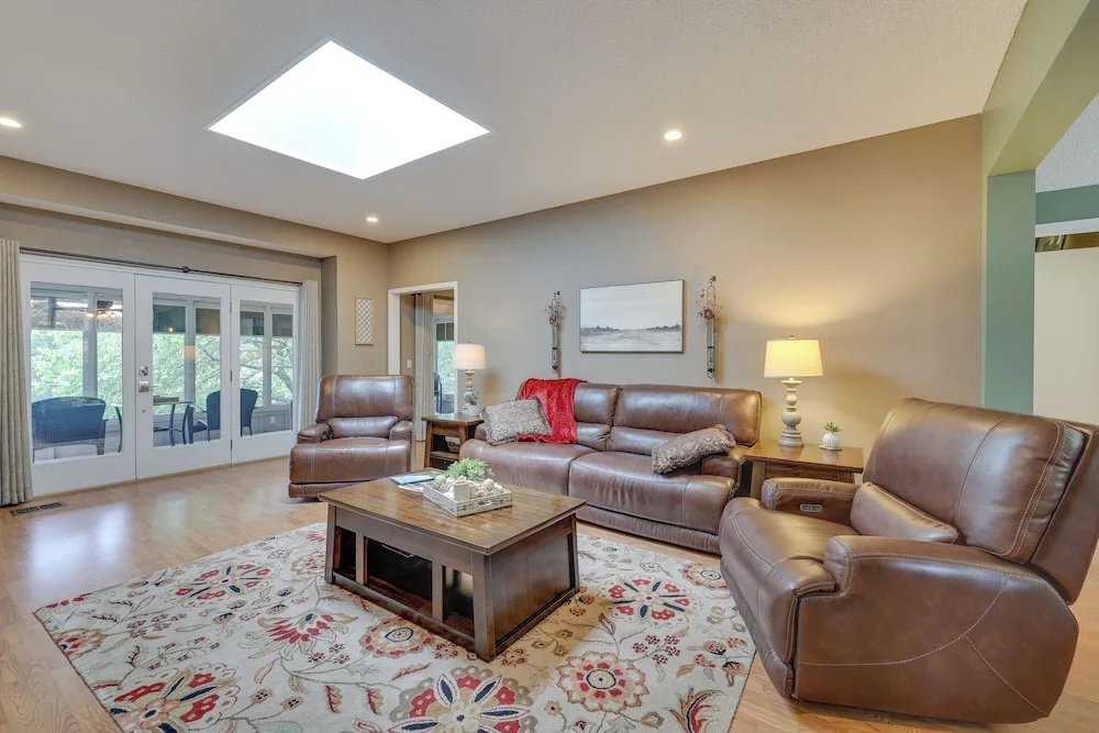 photo 1 of Bella Vista Home w/ Kayaks & Deck on Loch Lomond!