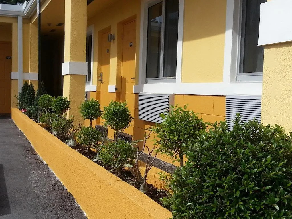 photo 1 of Belvedere Inn