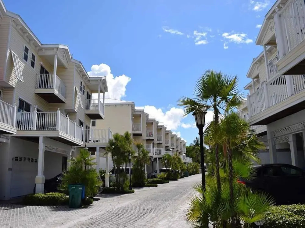 photo 1 of Bermuda Bay 1415