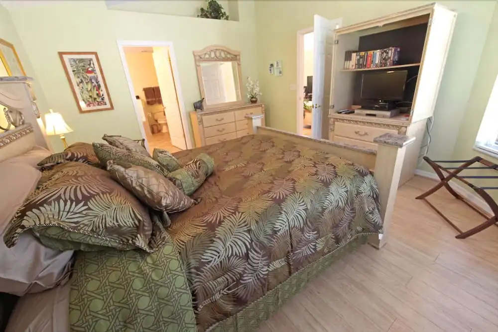 photo 1 of Bermuda Retreat Apartment 4 Bedroom