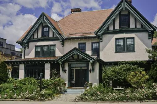 photo 1 of Bertram Inn