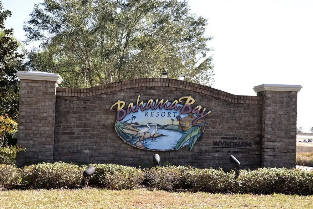 photo 1 of Best Location! Next to Restaraunt, Lake, Pool
