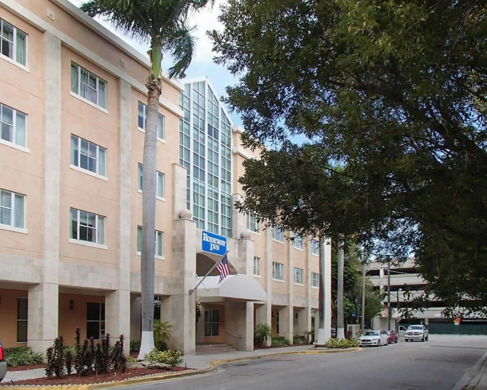 photo 1 of Rodeway Inn South Miami Coral Gables