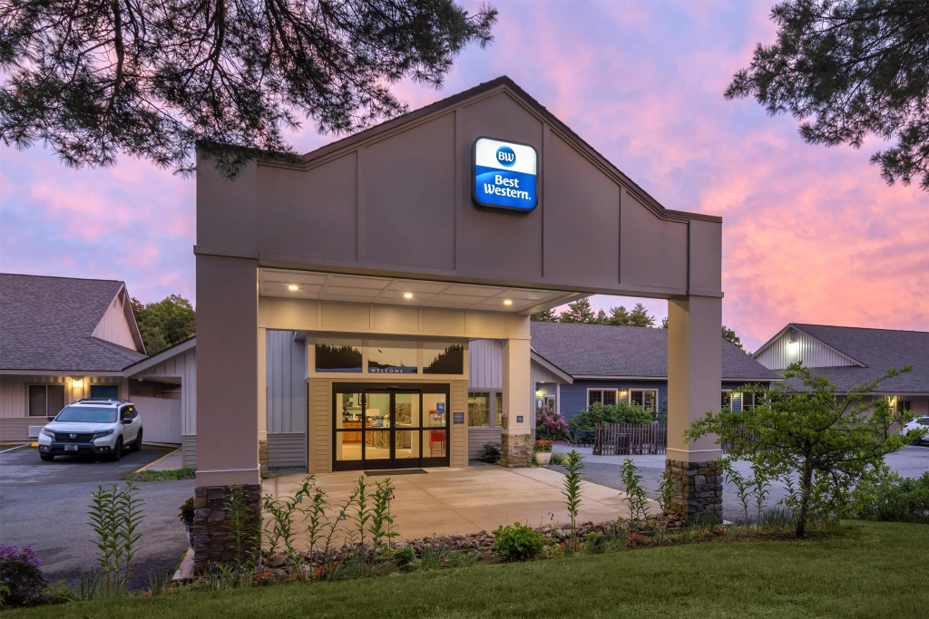 photo 1 of Best Western Acadia Park Inn