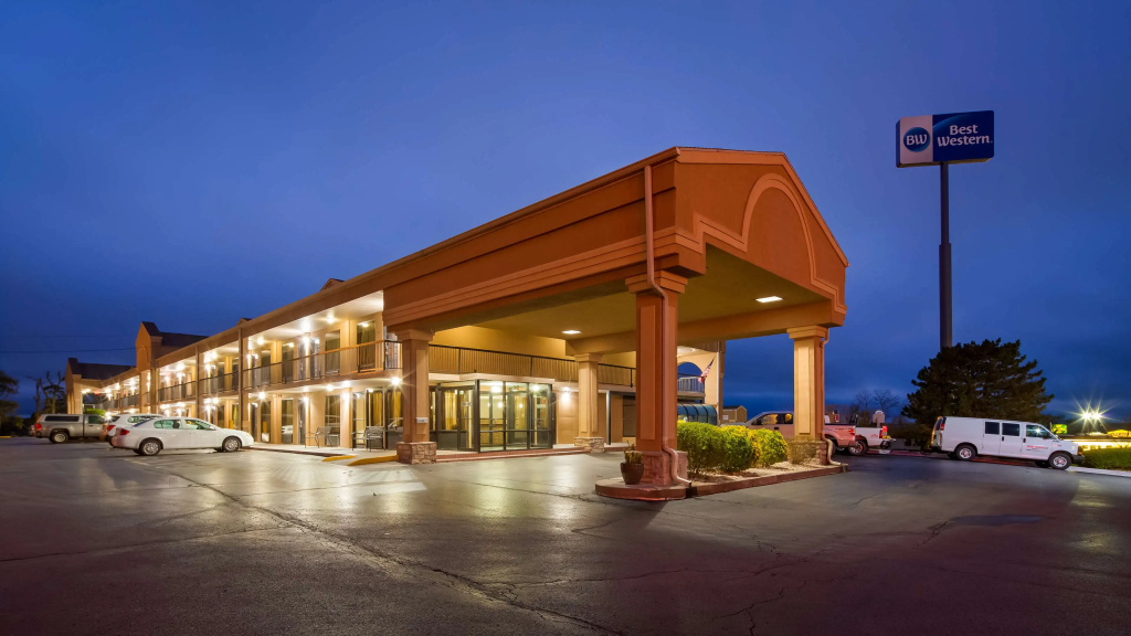 photo 1 of Best Western Coachlight