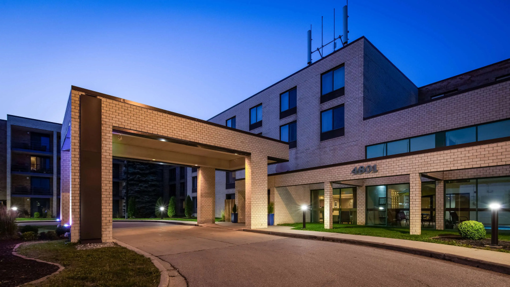 photo 1 of Best Western East Towne Suites
