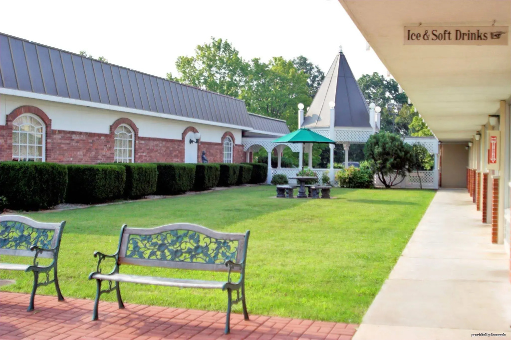 photo 1 of Osage Creek Lodge