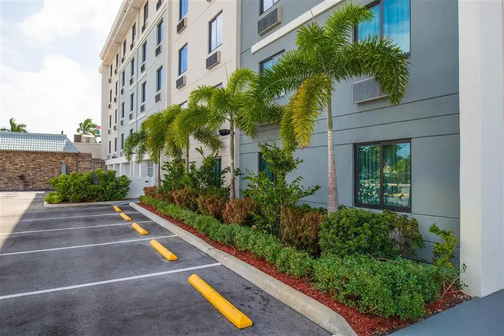 photo 1 of Best Western Plus Hollywood/Aventura