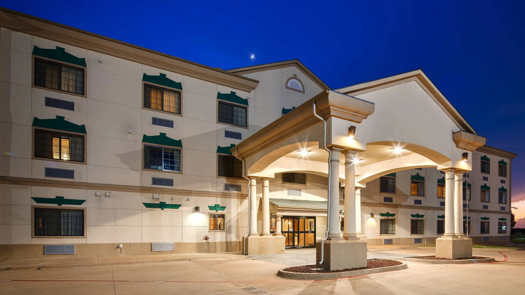 photo 1 of Best Western Henrietta Inn & Suites