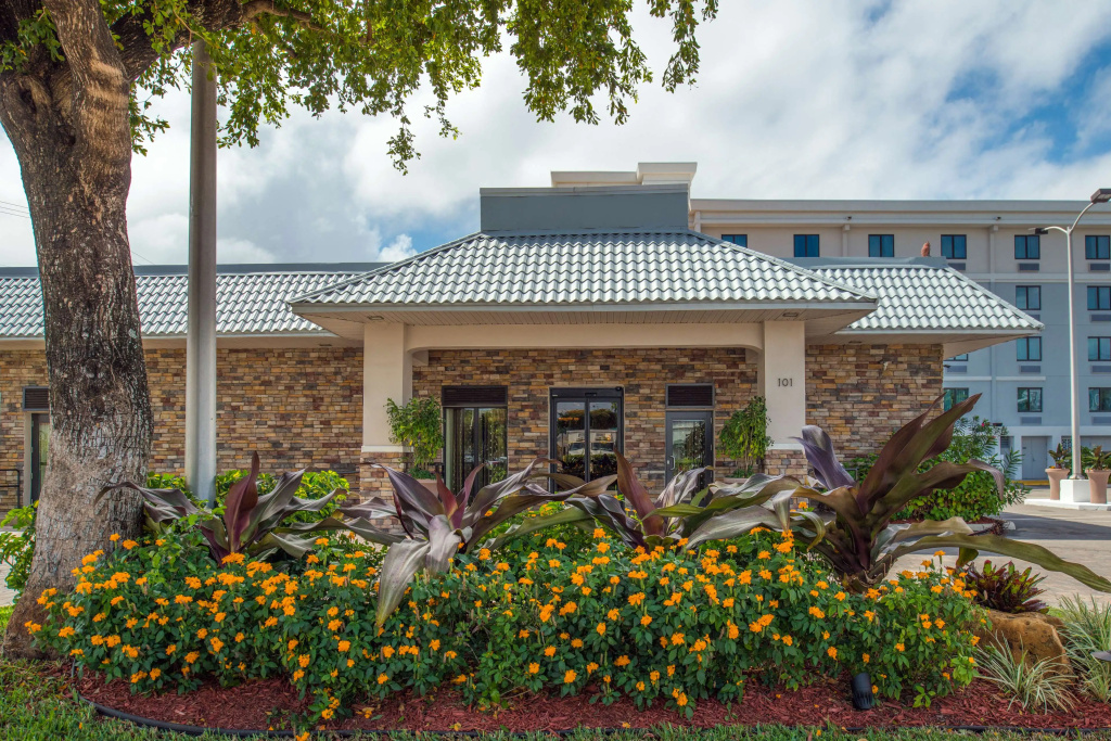 photo 1 of Best Western Plus Hollywood/Aventura