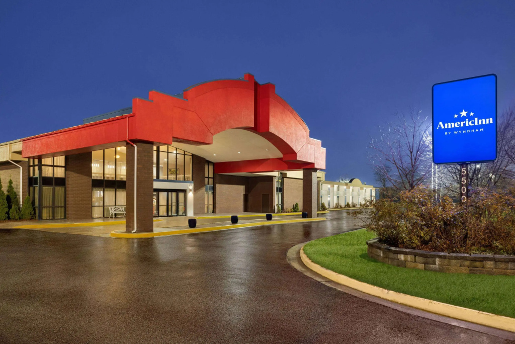 photo 1 of AmericInn by Wyndham Grand Rapids Airport North