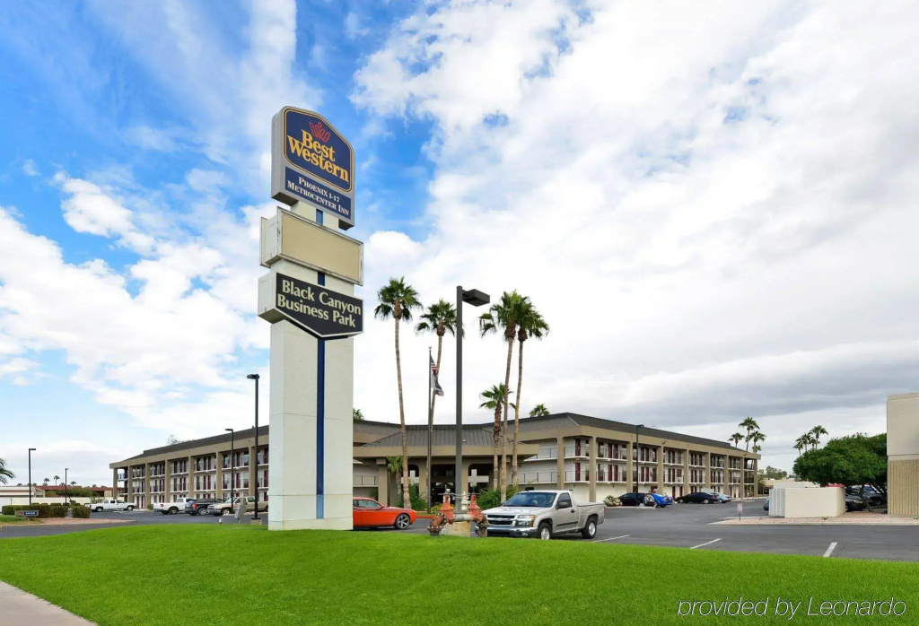 photo 1 of Quality Inn Phoenix North I-17