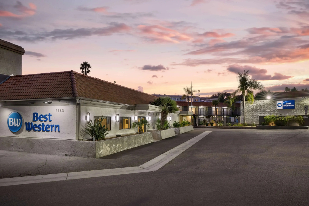photo 1 of Best Western Oceanside Inn
