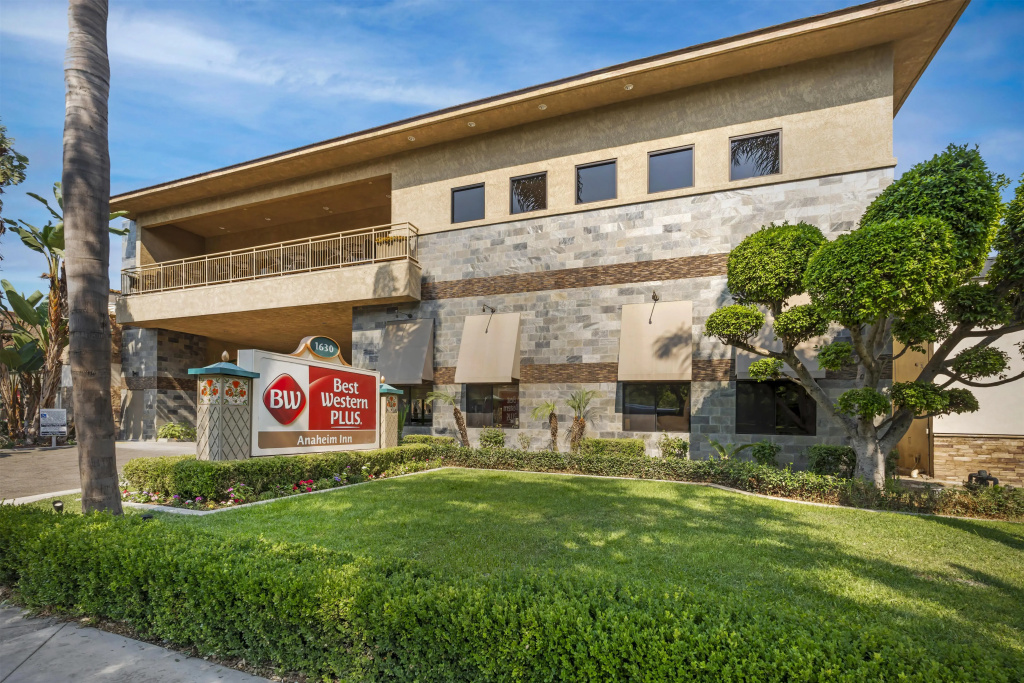 photo 1 of Best Western Plus Anaheim Inn