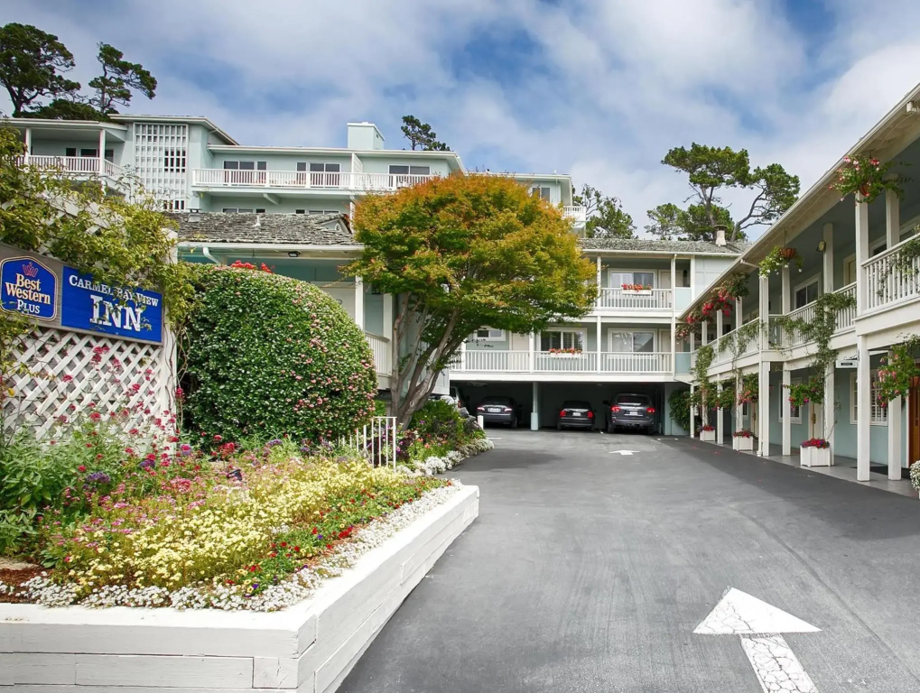 photo 1 of Carmel Bay View Inn