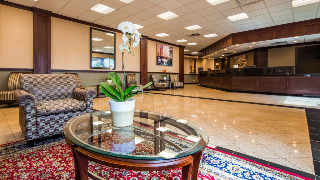 photo 1 of Best Western Plus Chicago Hillside