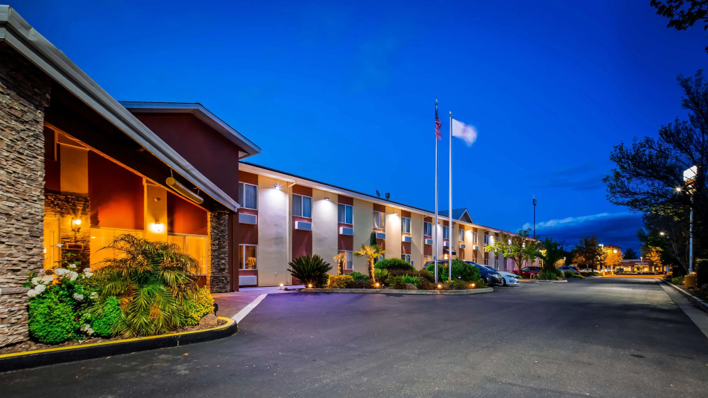 photo 1 of Best Western Plus Corning Inn