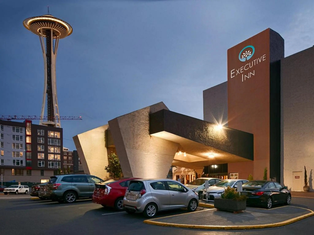 photo 1 of Executive Inn by the Space Needle