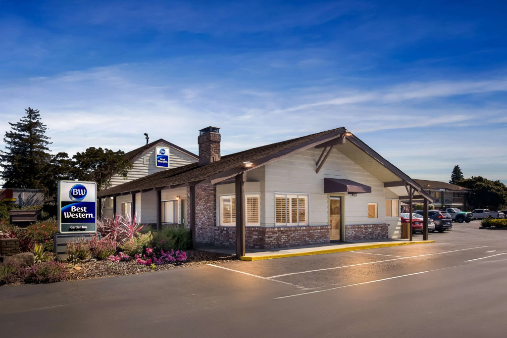 photo 1 of Best Western Garden Inn