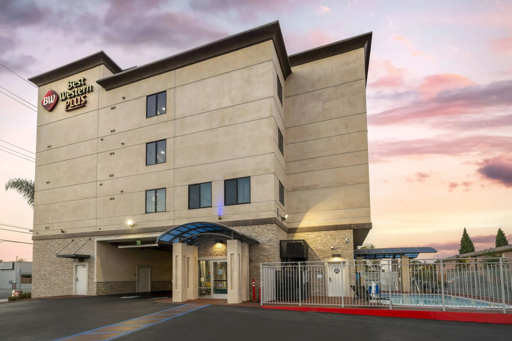 photo 1 of Best Western Plus Gardena Inn & Suites