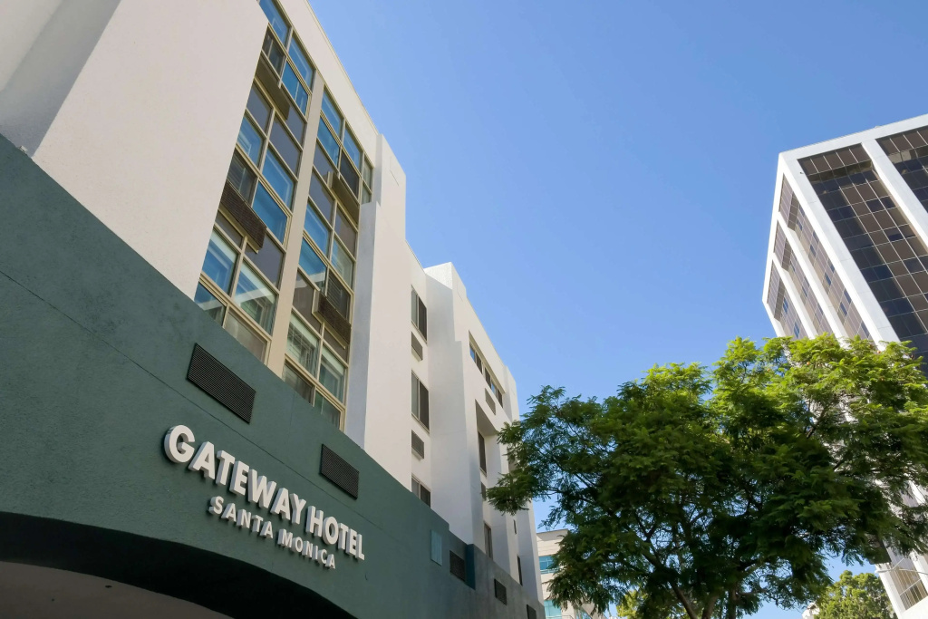 photo 1 of Gateway Hotel Santa Monica