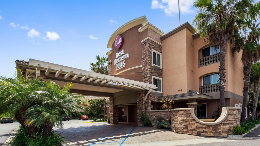 photo 1 of Best Western Plus Oceanside Palms