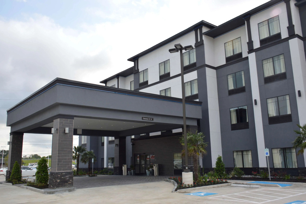 photo 1 of Best Western Plus Prien Lake Hotel & Suites - Lake Charles