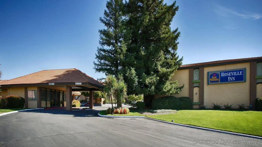 photo 1 of Best Western Roseville Inn