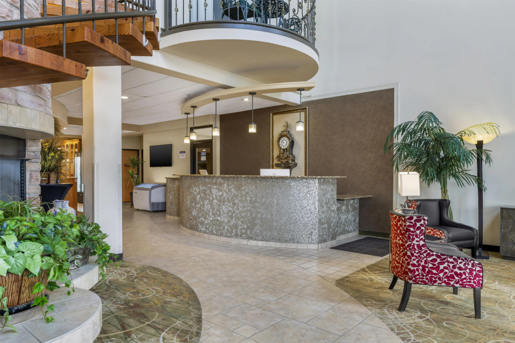 photo 1 of Best Western Plus Swiss Chalet Hotel & Suites