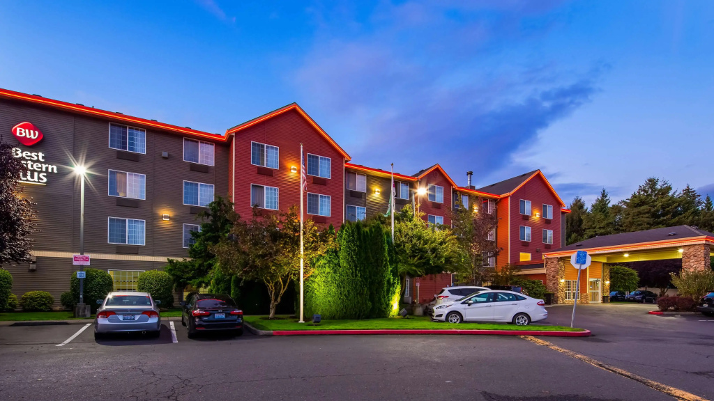 photo 1 of Best Western Plus Vancouver Mall Dr. Hotel & Suites