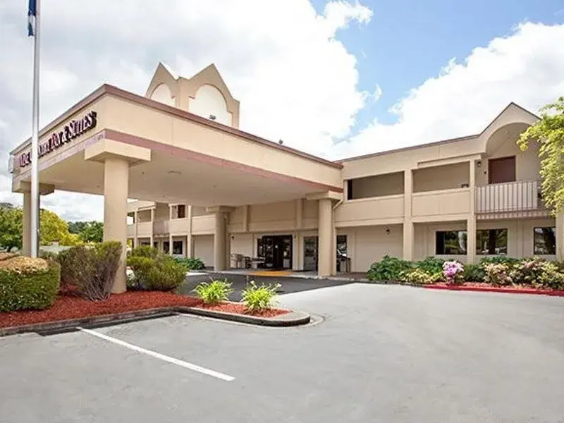 photo 1 of Best Western Plus Wine Country Inn & Suites