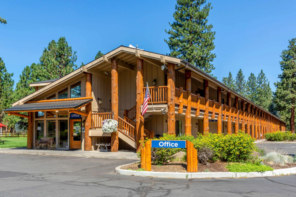 photo 1 of Best Western Ponderosa Lodge