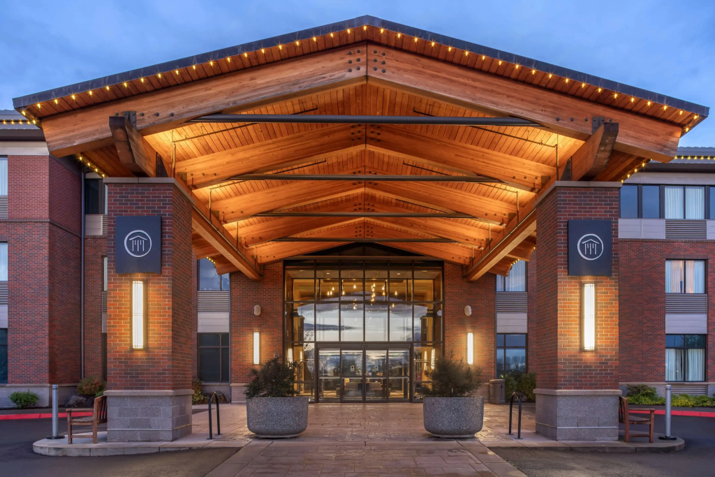 photo 1 of Best Western Premier Boulder Falls Inn