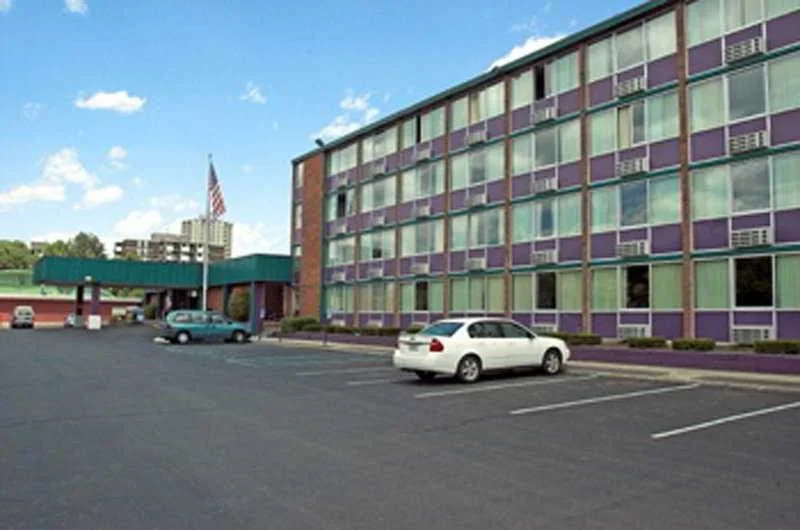 photo 1 of Best Western Rensselaer Inn