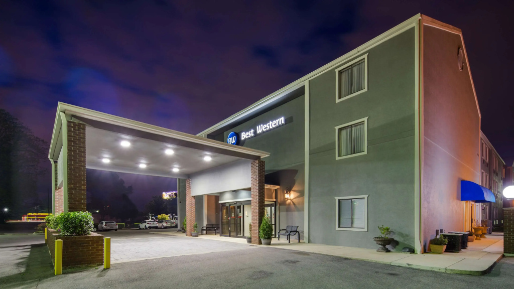 photo 1 of Best Western River City Hotel