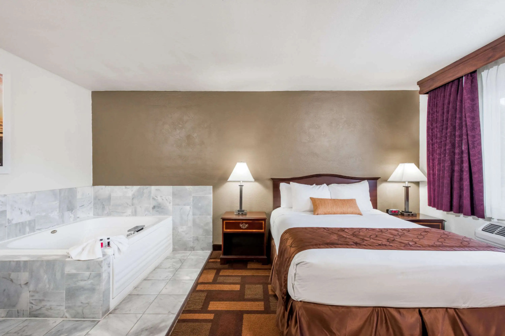 photo 1 of Days Inn & Suites by Wyndham Lodi