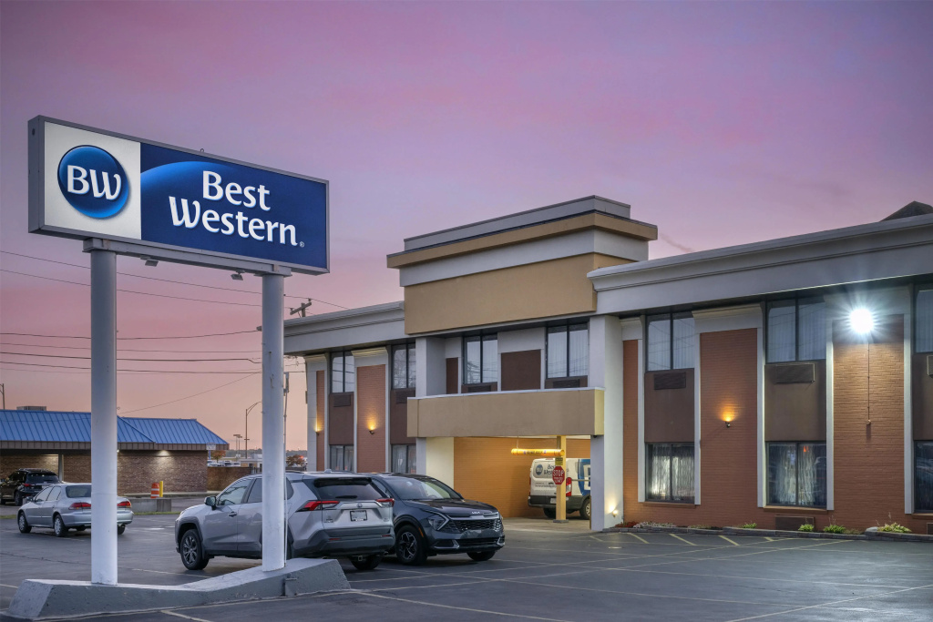 photo 1 of Best Western The Inn At Rochester Airport