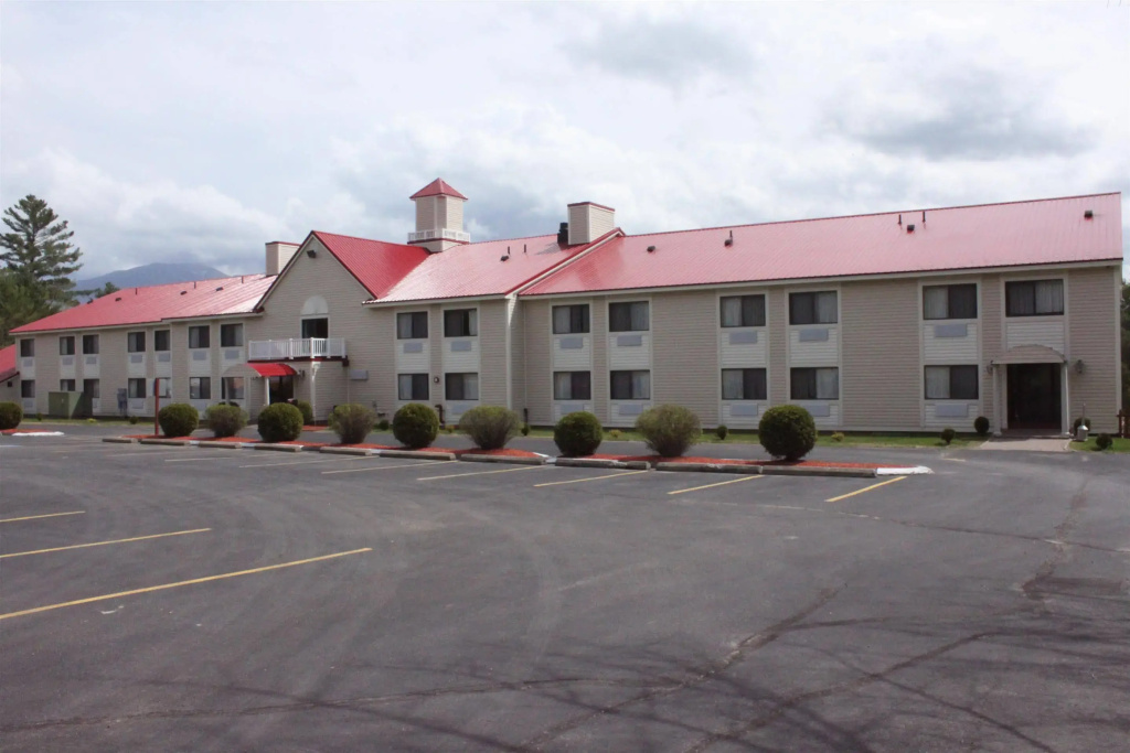 photo 1 of Best Western White Mountain Inn