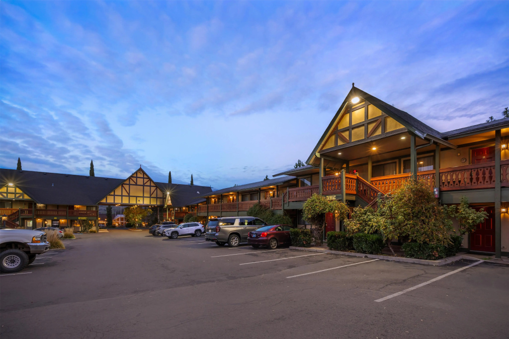 photo 1 of Best Western Windsor Inn