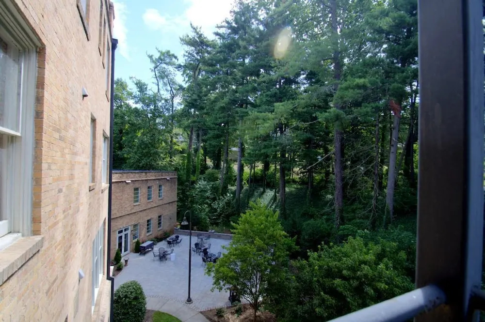 photo 1 of Biltmore Village Hideaway - 2 Br Condo